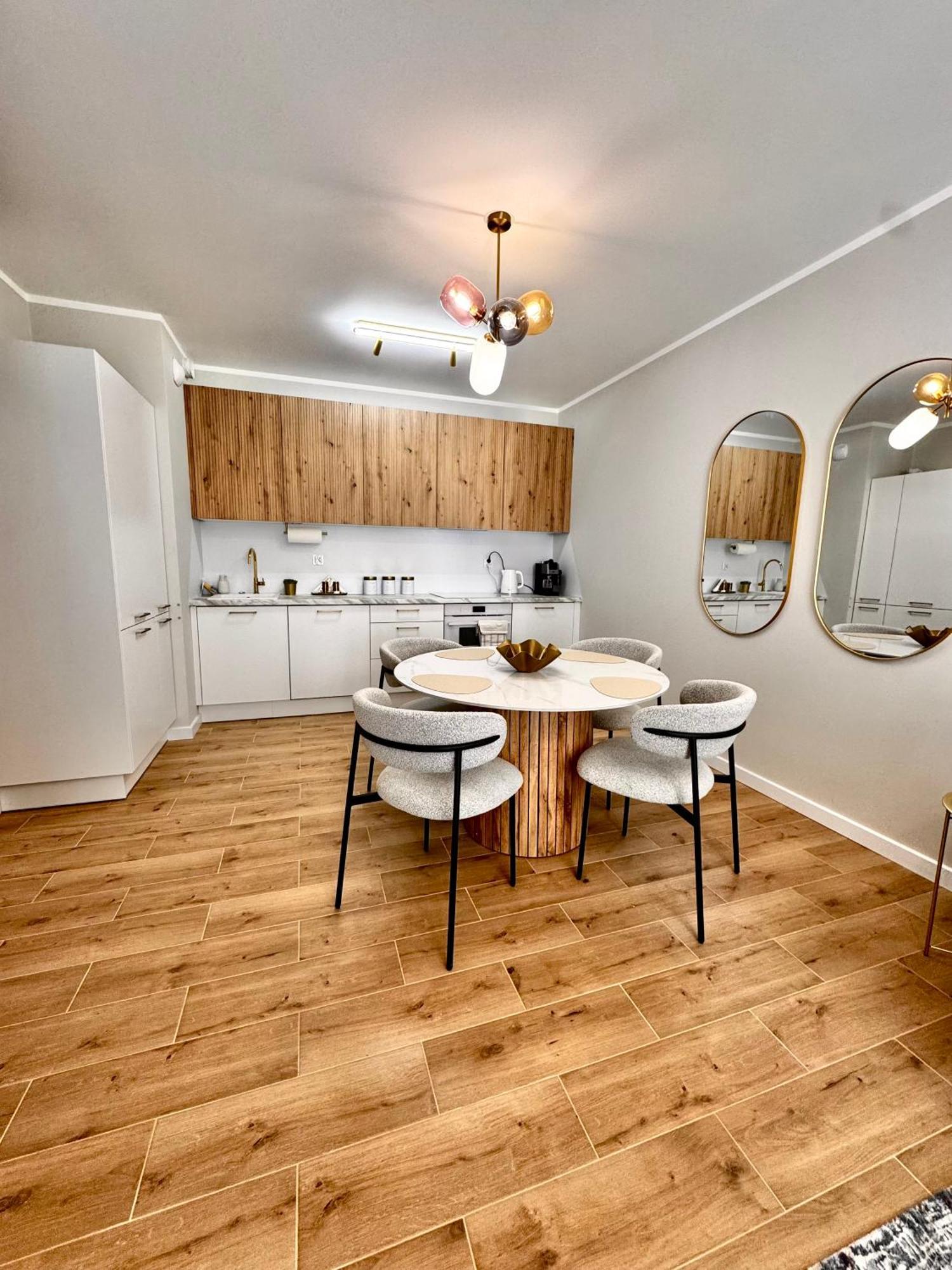 Zurawie Apartmán *